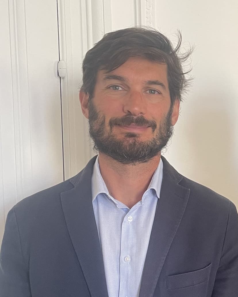 Julien de Roquefeuil, expert-comptable associé
